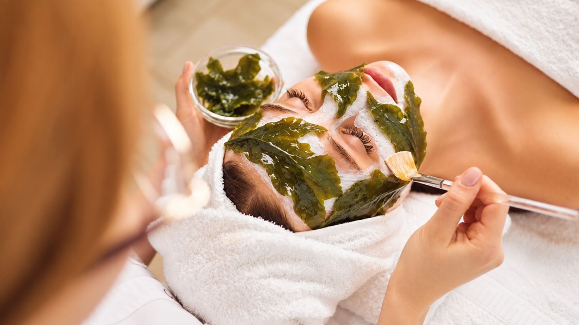 Seaweed facial